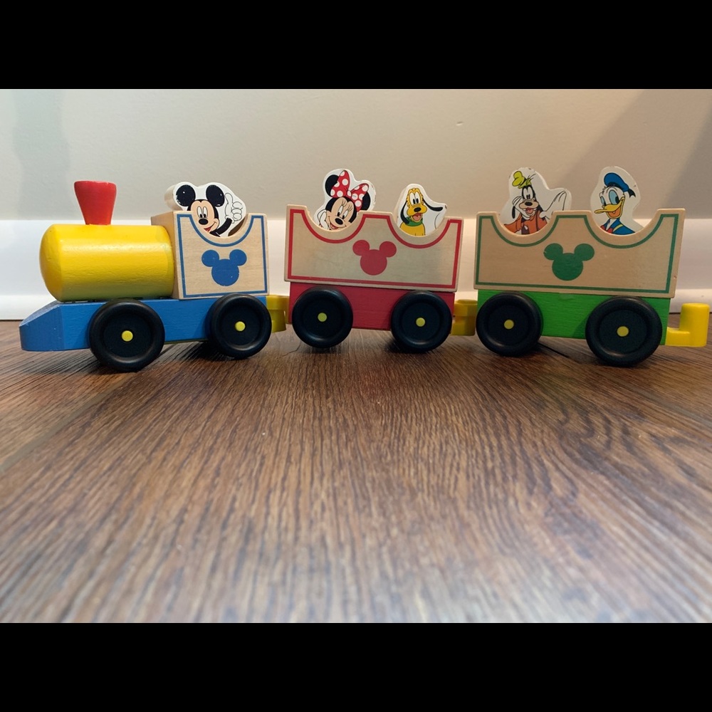 Melissa & Doug Mickey Mouse All Aboard Train